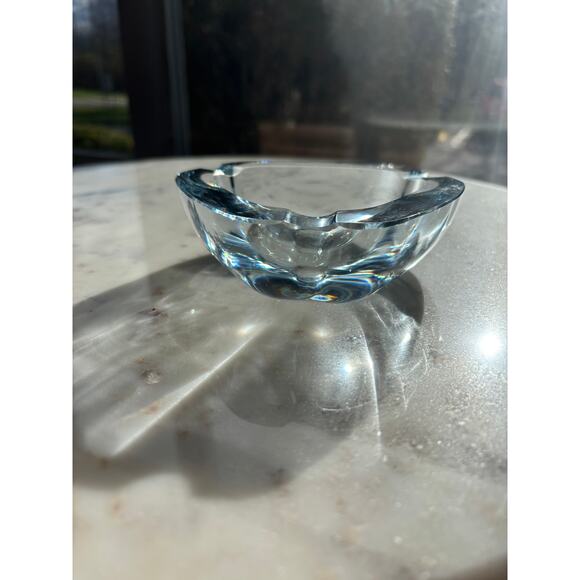 Vintage Strombergshyttan H65 Signed Sweden Art Glass Ashtray Blue Tint MCM READ - Picture 9 of 16